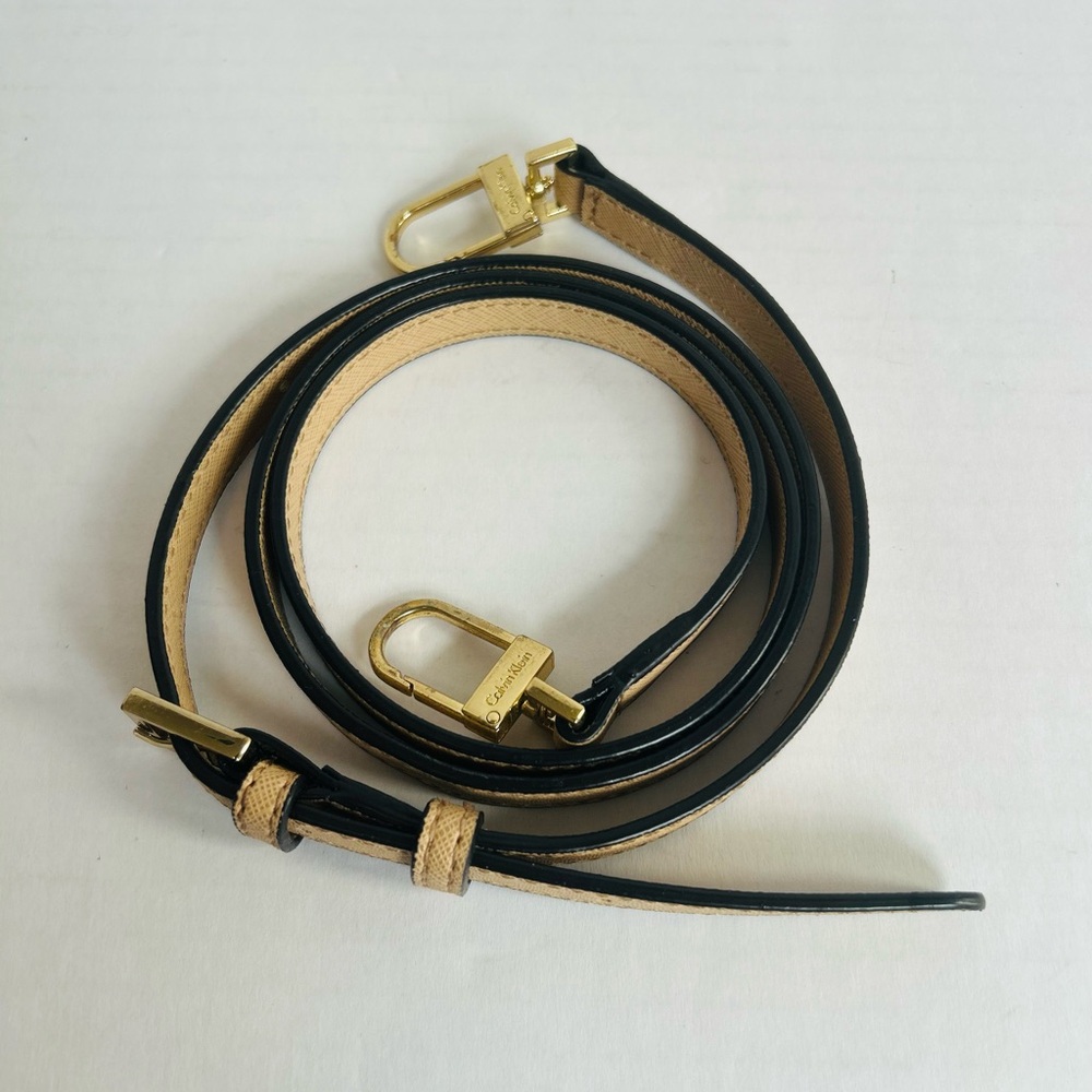 Calvin Klein Lola Small Crossbody - Picture 6 of 16